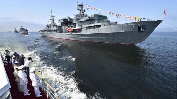 «Дельфин» спешит на помощь: Северный флот получит корабль-спасатель